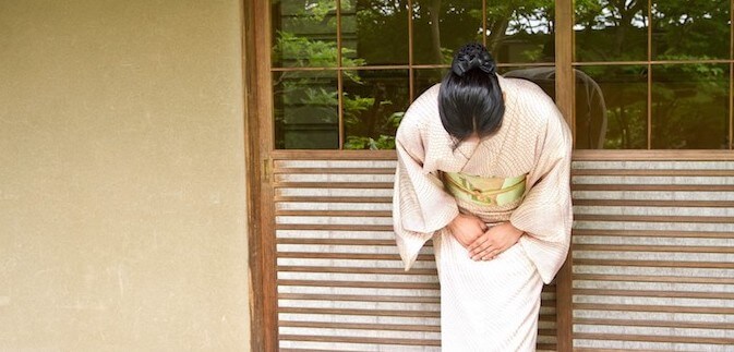 着物の女性